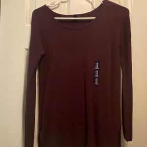Gap long sleeve top